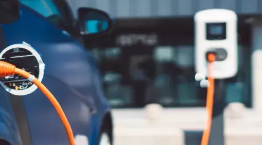 L'industrie automobile française au cœur du virage tout électrique